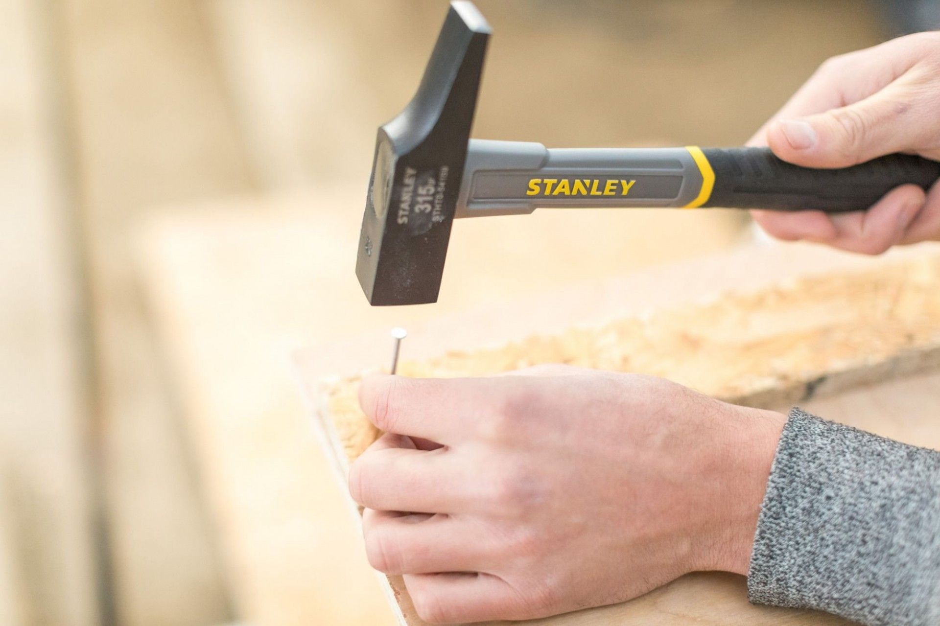 MARTELO STHT0-54158 160G STANLEY