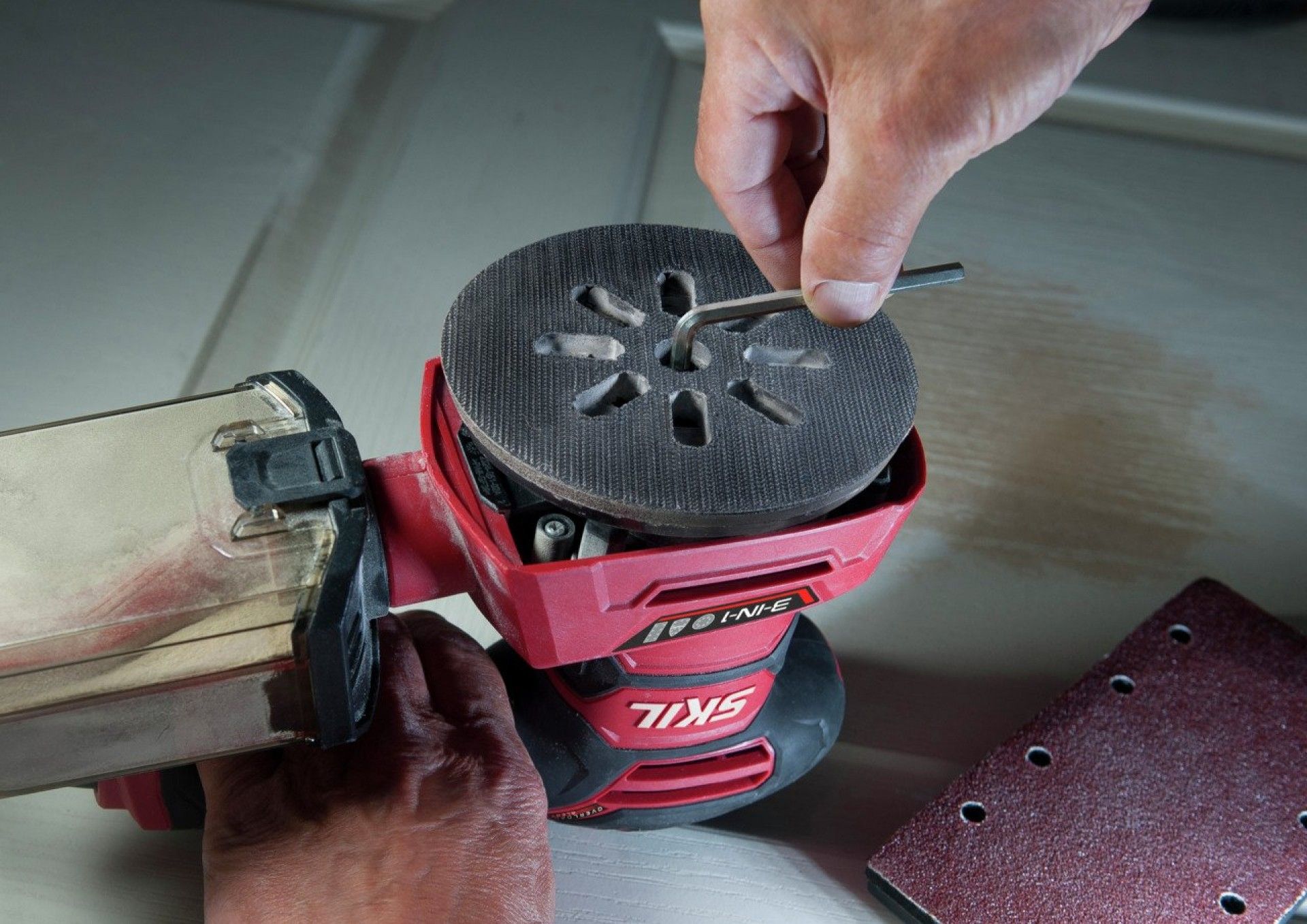 Lixadeira multifunções 7280 DA refª SR1E7280DA Skil