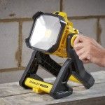 Lanterna LED V20 18V sem bateria/carregador ref SFMCL030B-XJ STANLEY