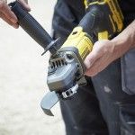 REBARBADORA SFMCG400B-XJ 20V SOLO STANLEY REBARBADORA SFMCG400B-XJ 20V SOLO STANLEY