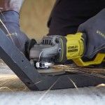 REBARBADORA SFMCG400B-XJ 20V SOLO STANLEY REBARBADORA SFMCG400B-XJ 20V SOLO STANLEY