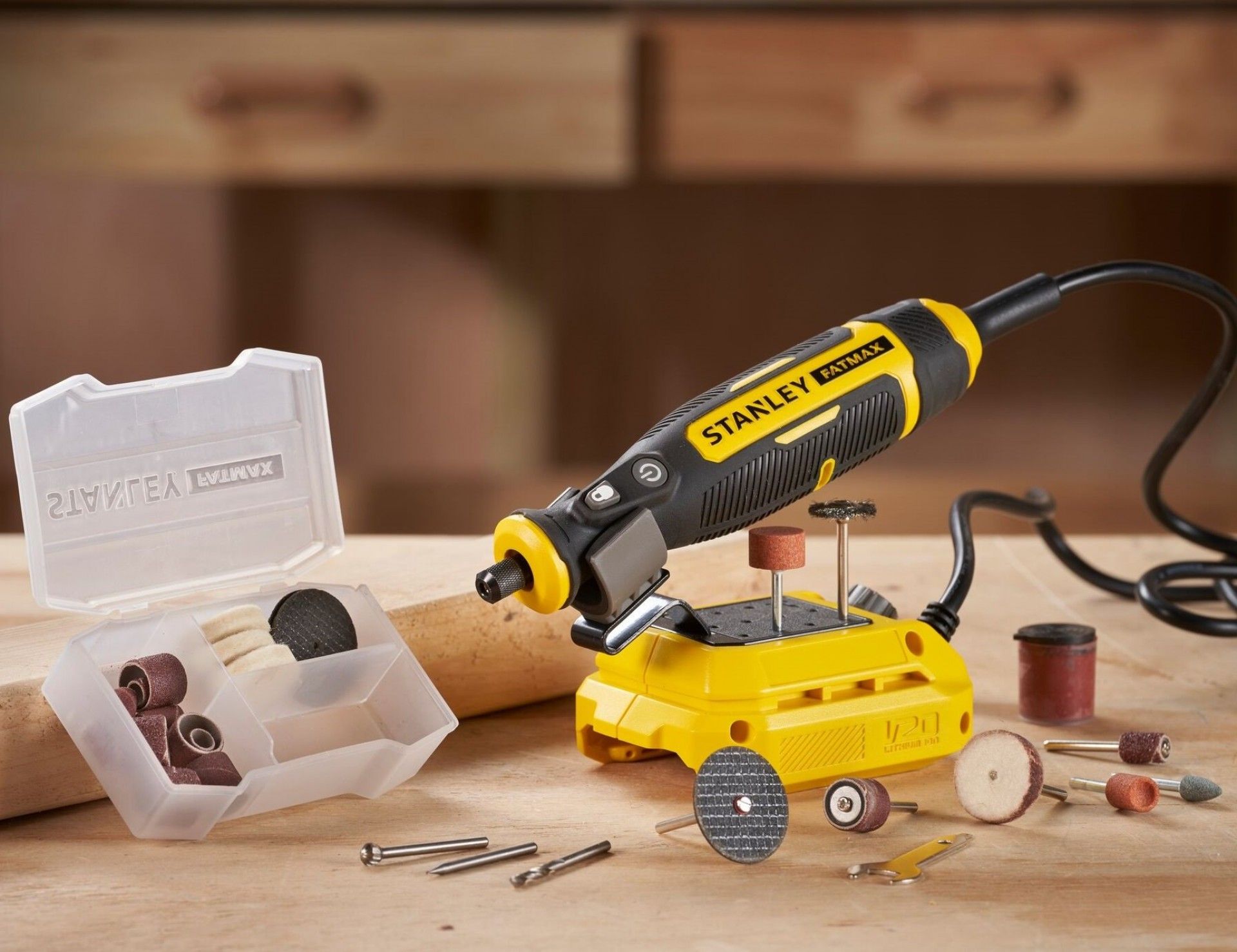 Multifunções V20 18V solo refª SFMCE030B-XJ STANLEY