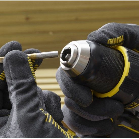 Aparafusadora sem escova V20 18V 80Nm com 2 baterias Li-Ion 2Ah refª SFMCD720D2K-QW STANLEY Aparafusadora sem escova V20 18V 80Nm com 2 baterias Li-Ion 2Ah refª SFMCD720D2K-QW STANLEY