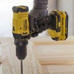 Aparafusadora V20 18V 50Nm com 2 baterias Li-Ion 1,5 Ah refª SFMCD700C2K-QW STANLEY Aparafusadora V20 18V 50Nm com 2 baterias Li-Ion 1,5 Ah refª SFMCD700C2K-QW STANLEY