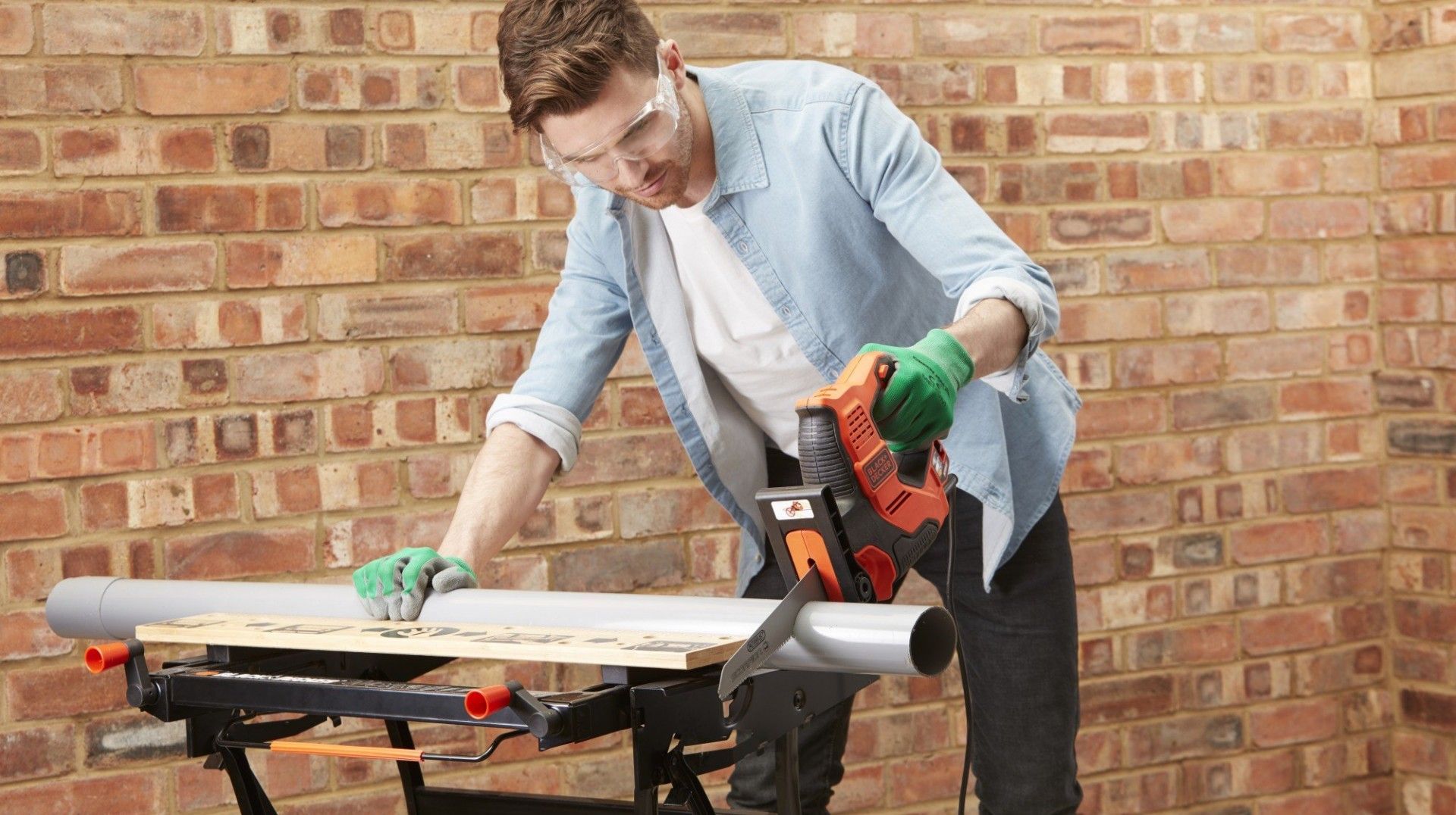 Serra eléctrica Scorpion® 500W refª RS890K BLACK DECKER