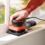 Lixadora de acabamentos 220W de 1/4 de folha com acionador a presso ref KA450 BLACK DECKER