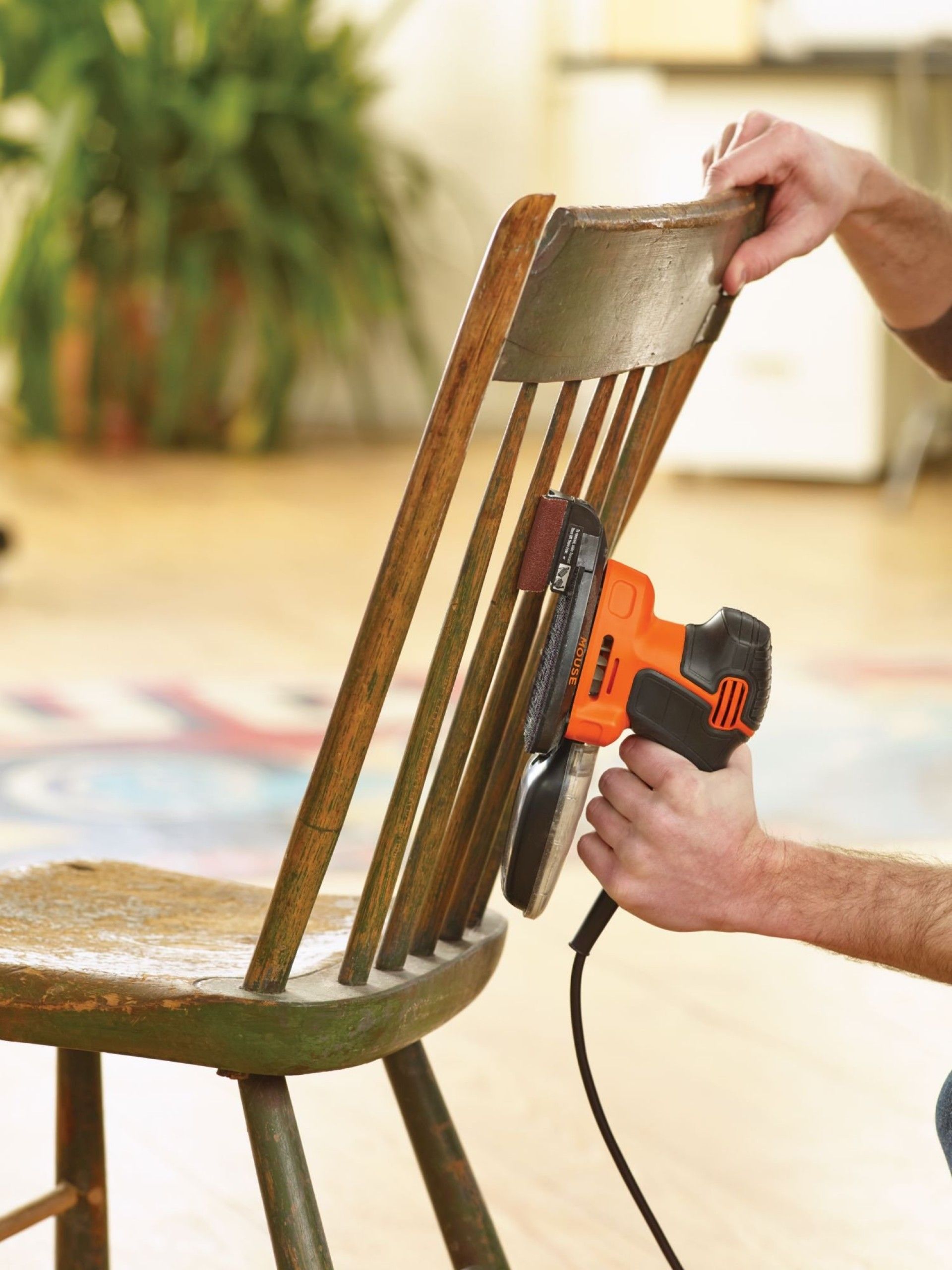 Lixadora Mouse® 120W com saco e 6 acessórios refª KA2000 BLACK DECKER