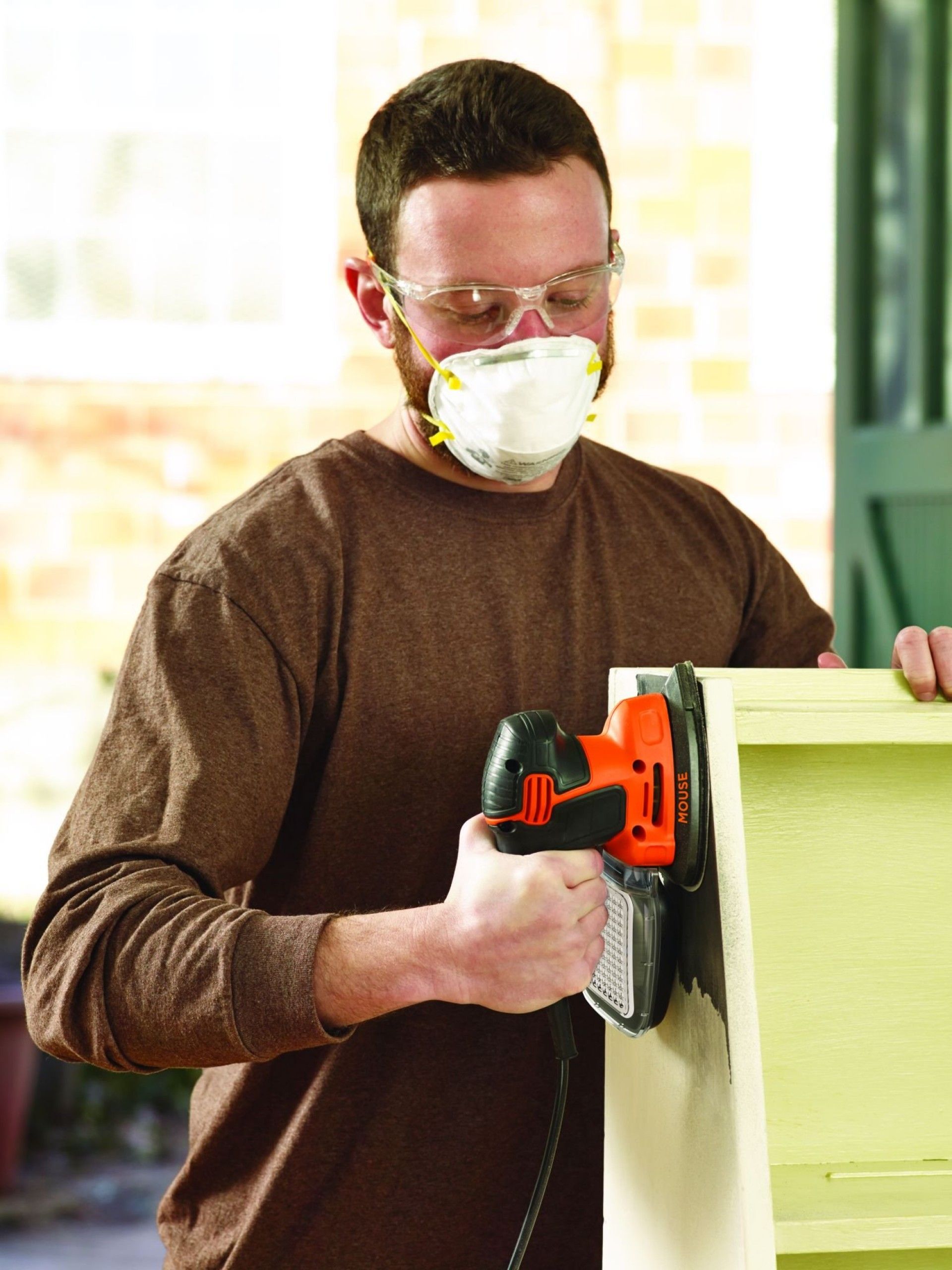 Lixadora Mouse® 120W com saco e 6 acessórios refª KA2000 BLACK DECKER