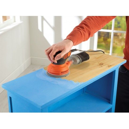 Lixadora Rotorbital 240W com acionador a pressão refª KA199 BLACK DECKER Lixadora Rotorbital 240W com acionador a pressão refª KA199 BLACK DECKER