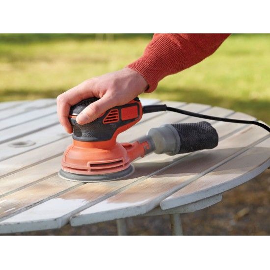 Lixadora Rotorbital 240W com acionador a pressão refª KA199 BLACK DECKER Lixadora Rotorbital 240W com acionador a pressão refª KA199 BLACK DECKER