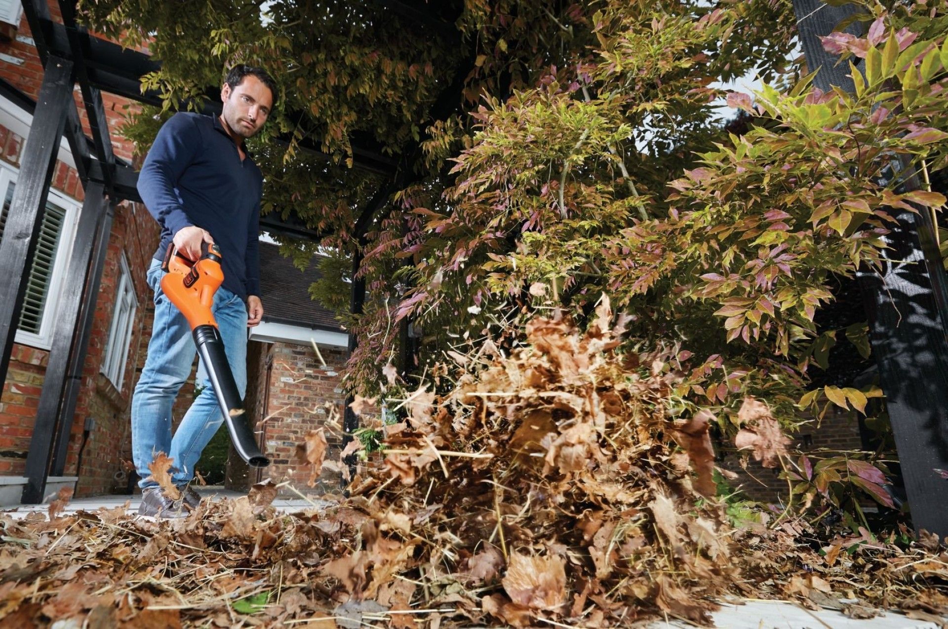 Soprador POWERCOMMAND Boost 18V refª GWC1820PC BLACK DECKER