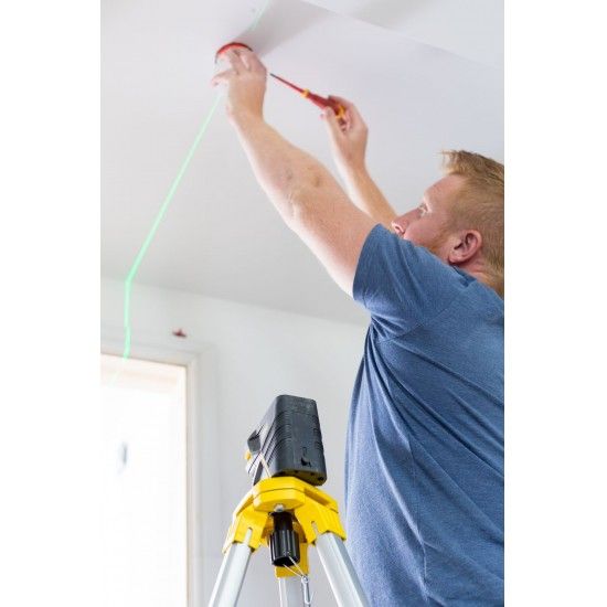 Nvel laser em cruz + 2 pontos ? VERDE.20 metros (50 metros com detector) 3mm/m ref FMHT77597-1 ST