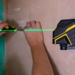 Nvel laser em cruz - VERDE.Pilhas alcalinas ref FMHT77586-1 STANLEY