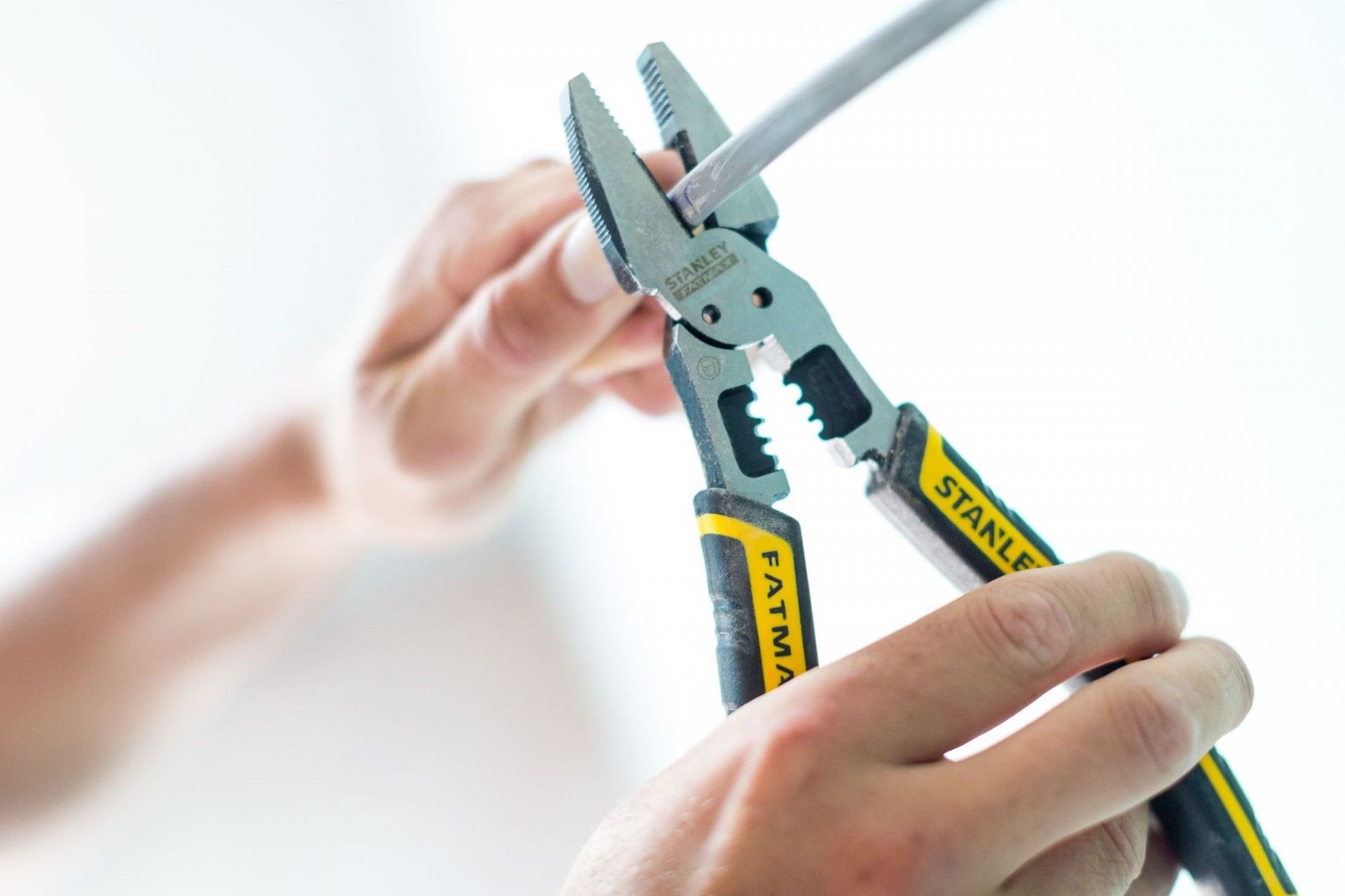 ALICATE MULTIUSOS 6 EM 1 FMHT0-75469 STANLEY