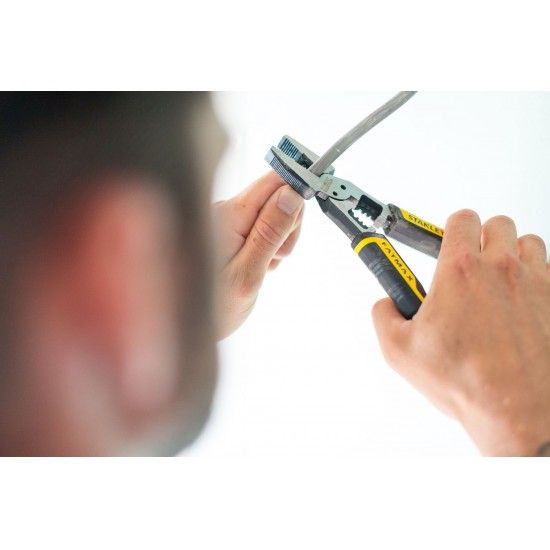 ALICATE MULTIUSOS 6 EM 1 FMHT0-75469 STANLEY