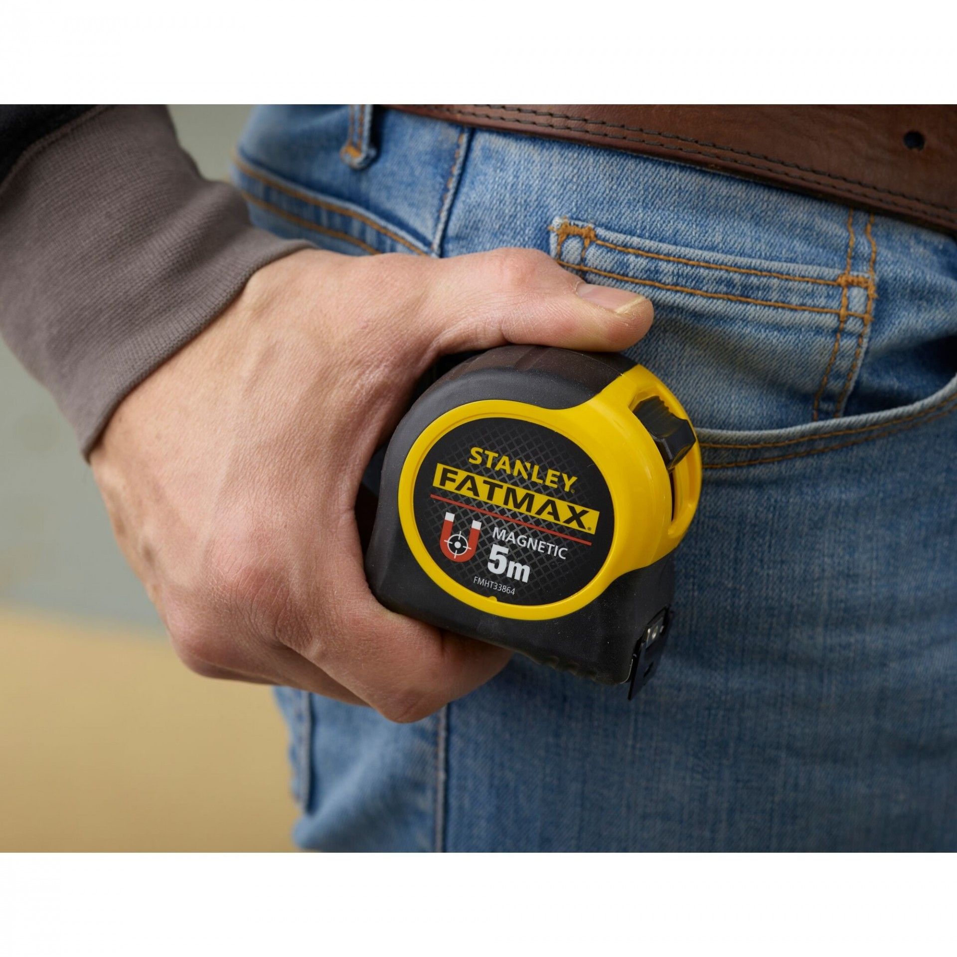 Fita métrica 5m x 32mm BladeArmor MAGNÉTICO refª FMHT0-33864 STANLEY
