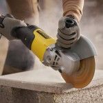 Rebarbadora de 2000W 230mm ref FMEG232-QS STANLEY