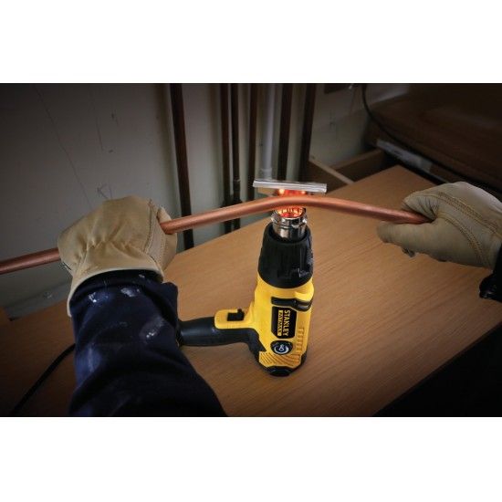 Pistola de ar quente 2000W (FME670K) refª FME670K-QS STANLEY Pistola de ar quente 2000W (FME670K) refª FME670K-QS STANLEY