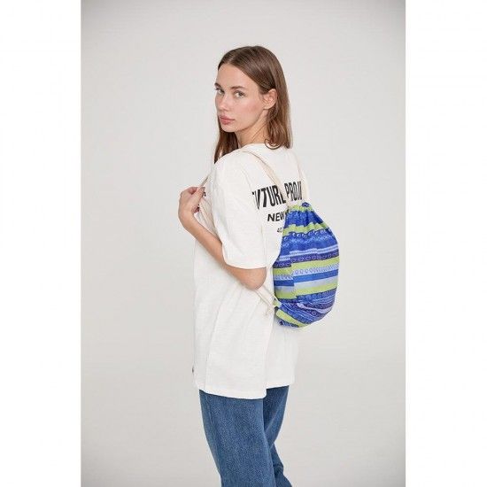 Mochila dobr�vel imperme�vel, cores variadas. 35x40cm 30942. ref� 90436 C-COLLECTION