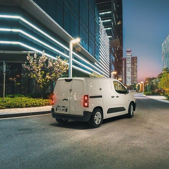 Dispositivo de seguran�a para ve�culos uf02 porta individual 8092331215 ref� 88790 MERONI