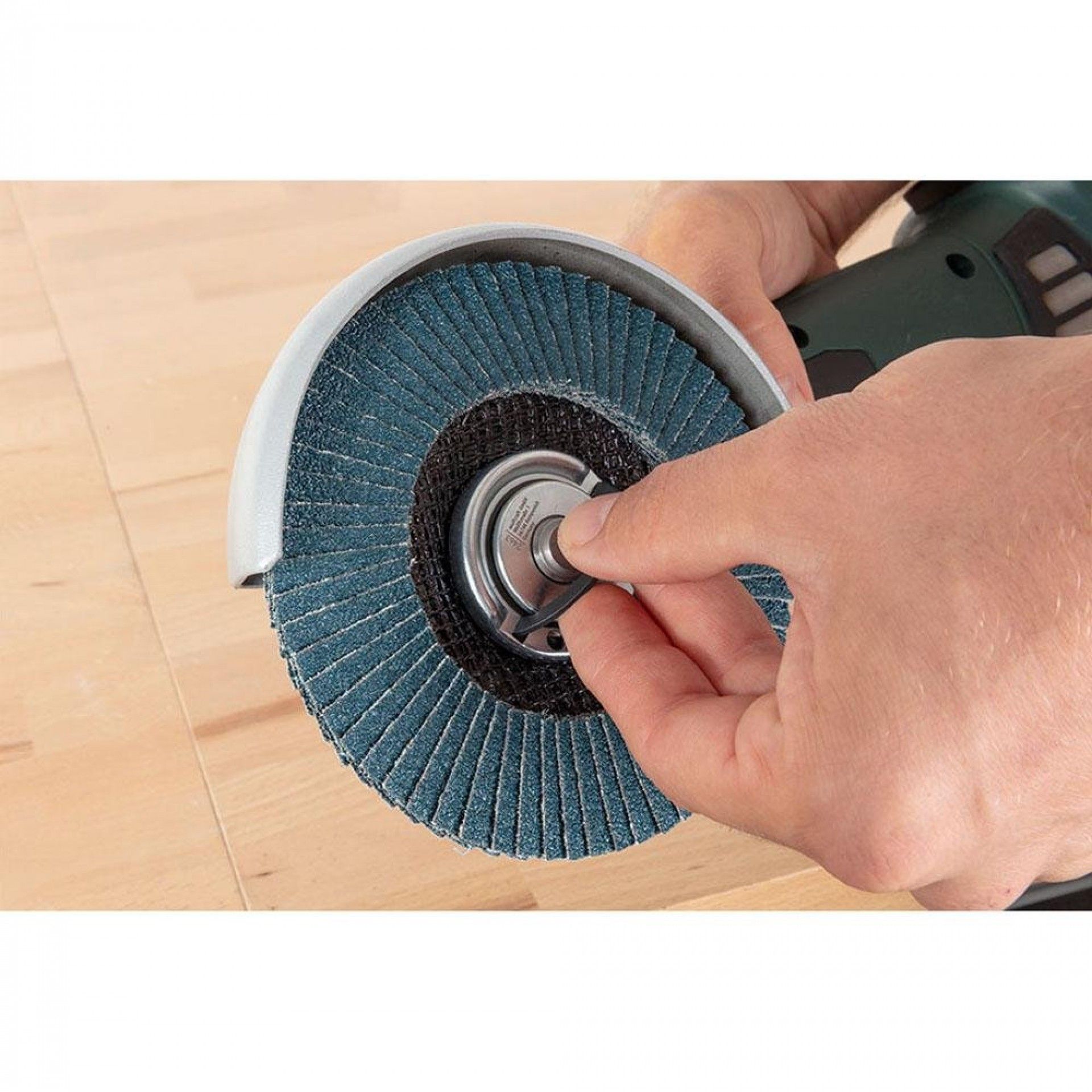 Porca de fixação rápida para rebarbadora angular 2463000 refª 82405 WOLFCRAFT