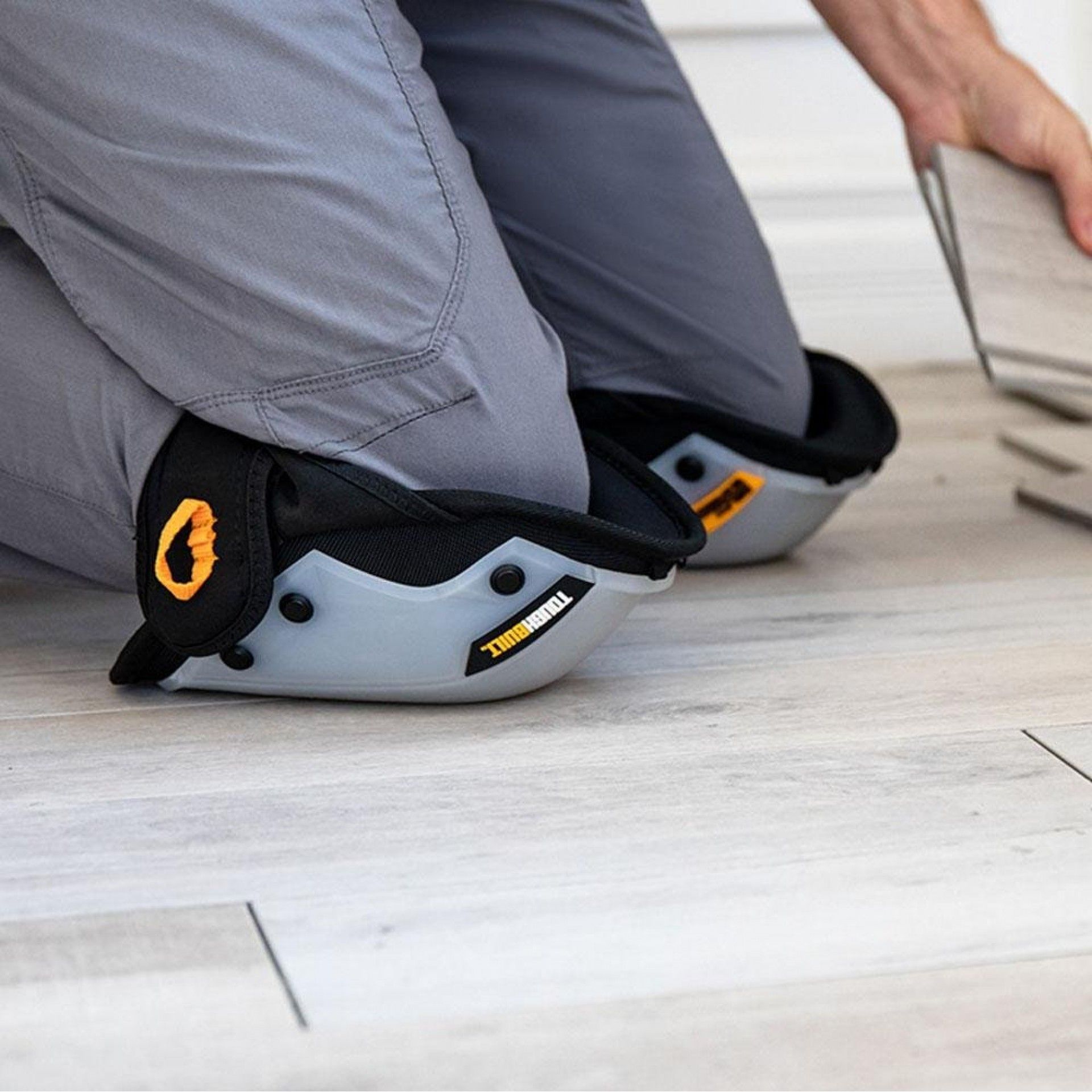 Joelheiras gelfit non-marring tb-kp-g203 refª 79979 TOUGHBUILT