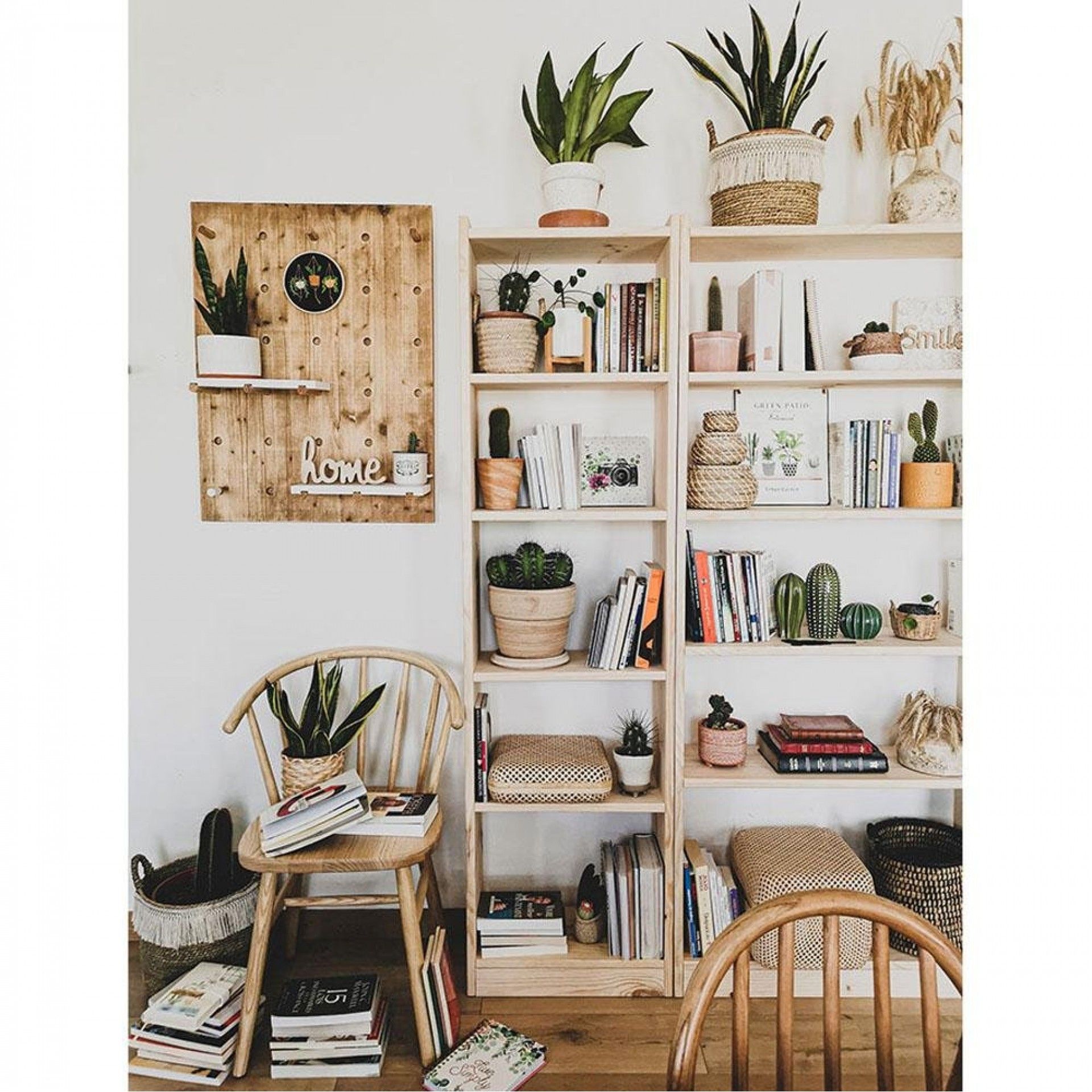 Estante gala com 4 prateleiras de madeira de 49,6cm. refª 75245 ASTIGARRAGA