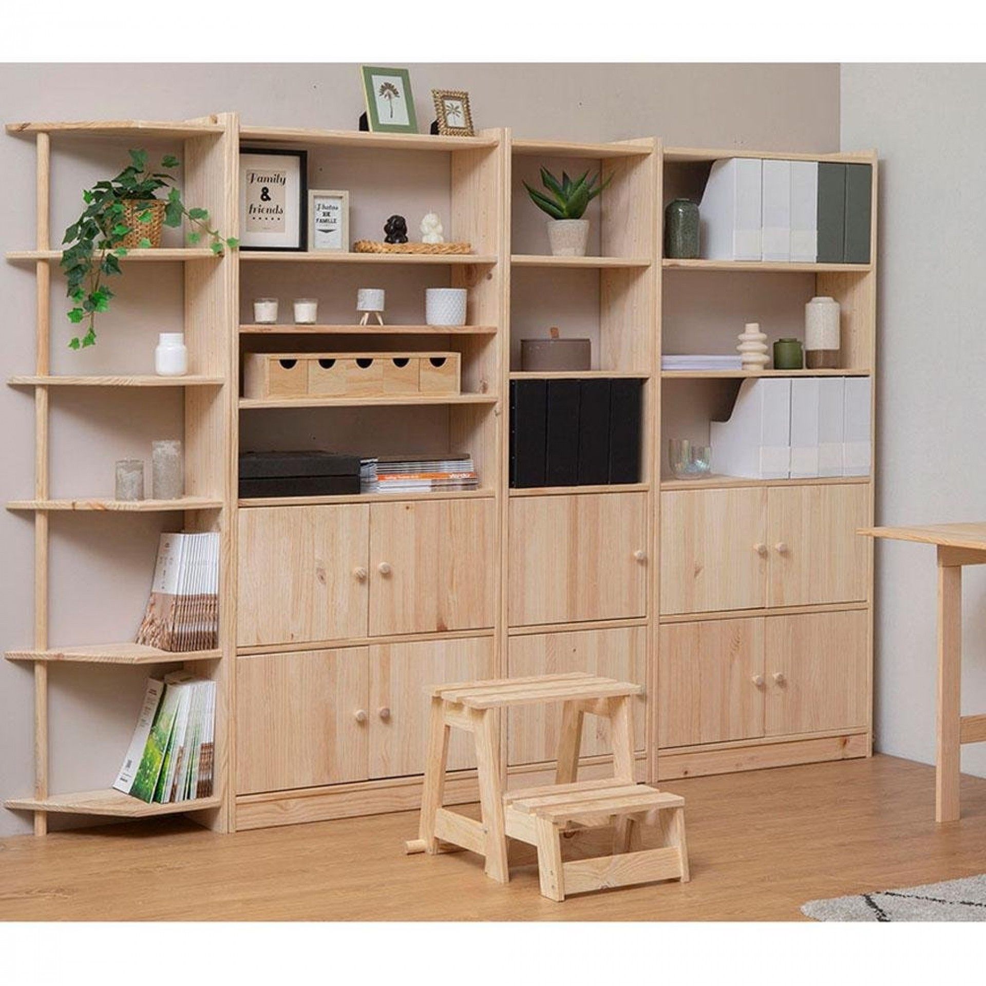 Escadote/banco de madeira, 2 degraus. refª 75239 ASTIGARRAGA