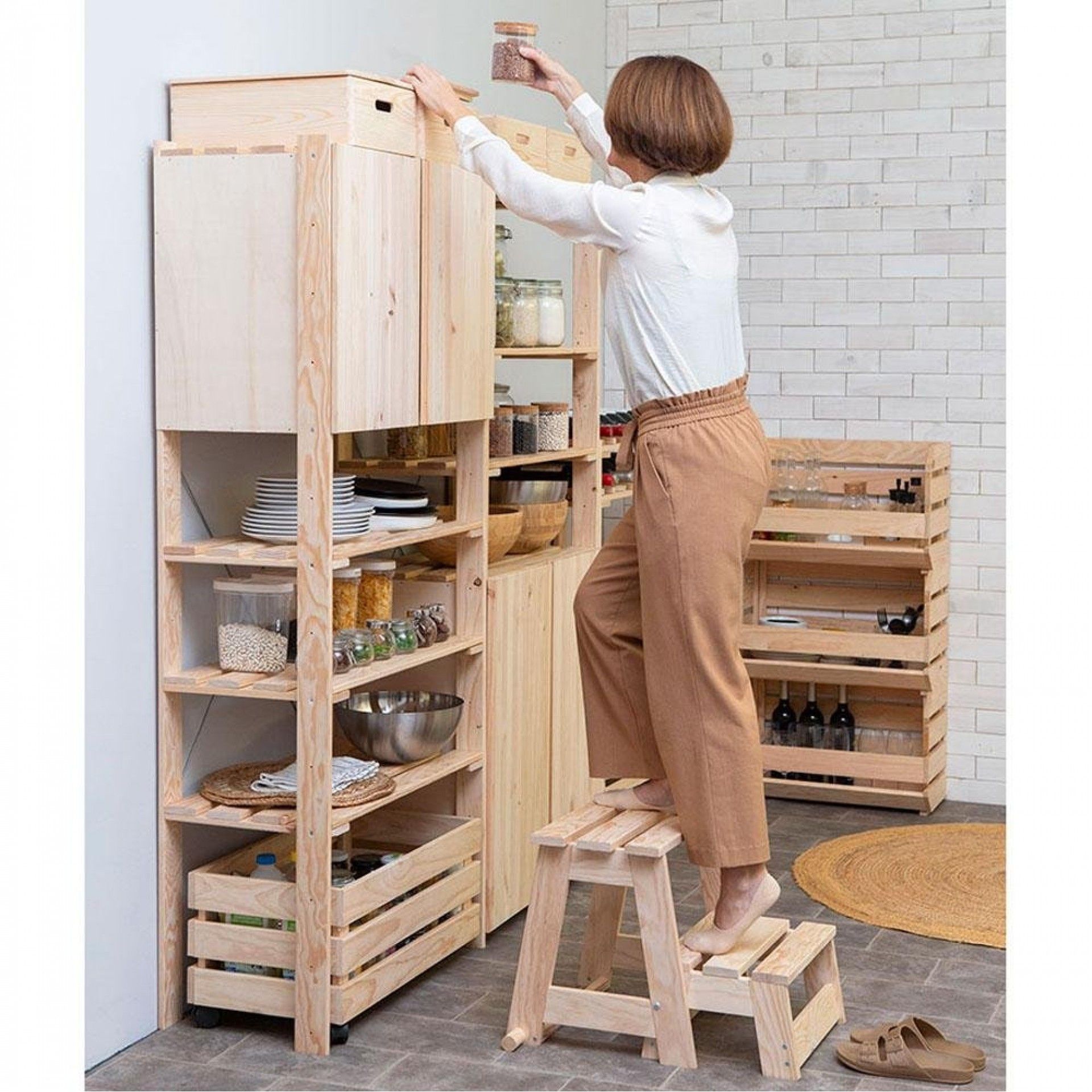 Escadote/banco de madeira, 2 degraus. refª 75239 ASTIGARRAGA