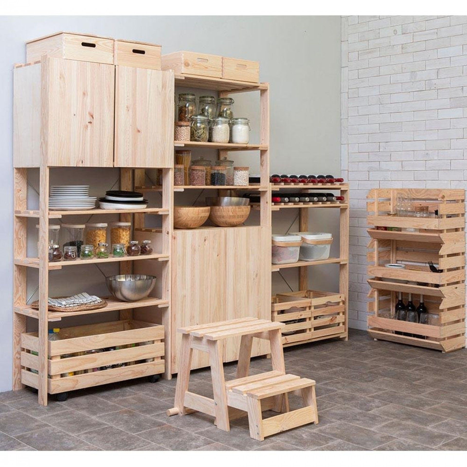 Escadote/banco de madeira, 2 degraus. refª 75239 ASTIGARRAGA