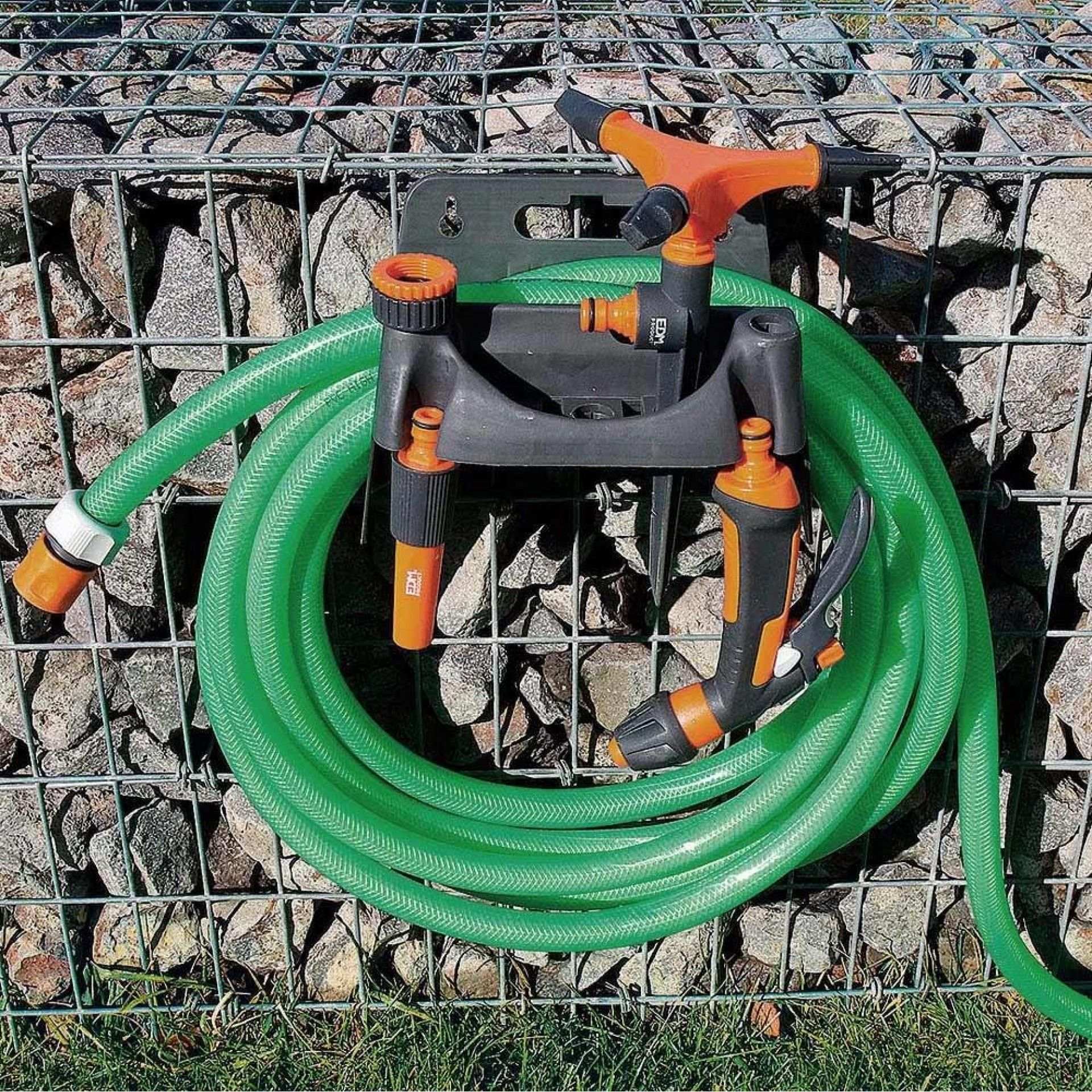 Suporte para mangueira de parede em plástico 24x15x17cm refª 74804 EDM