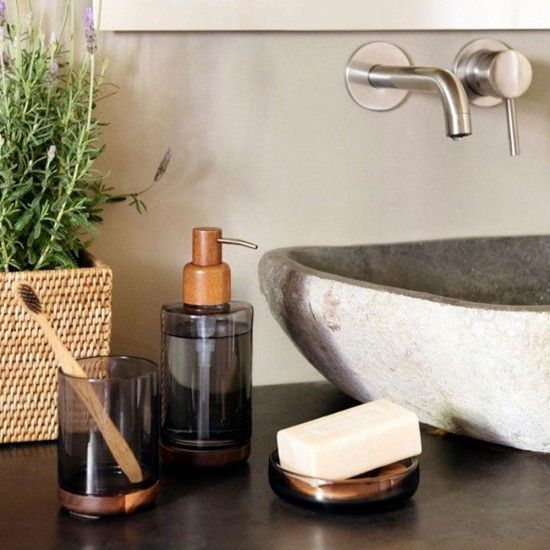 Saboneteira de vidro cinzento e acácia ba73071 refª 73240 ANDREA HOUSE Saboneteira de vidro cinzento e acácia ba73071 refª 73240 ANDREA HOUSE