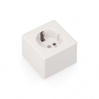 Tomada t/tl superfcie quadrada 10/16a 4-4,8mm (retractilado) 5001 ref 41201 SOLERA