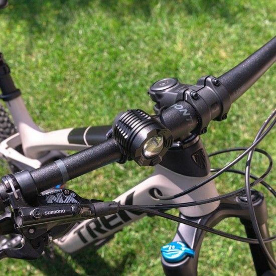 Lanterna de bicicleta/frontal de led 180lm refª 36153 EDM Lanterna de bicicleta/frontal de led 180lm refª 36153 EDM