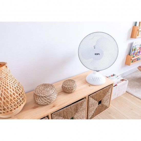 Ventoinha de mesa. cor branca. pot�ncia: 35w l�minas: �30x48cm ref� 33963 EDM