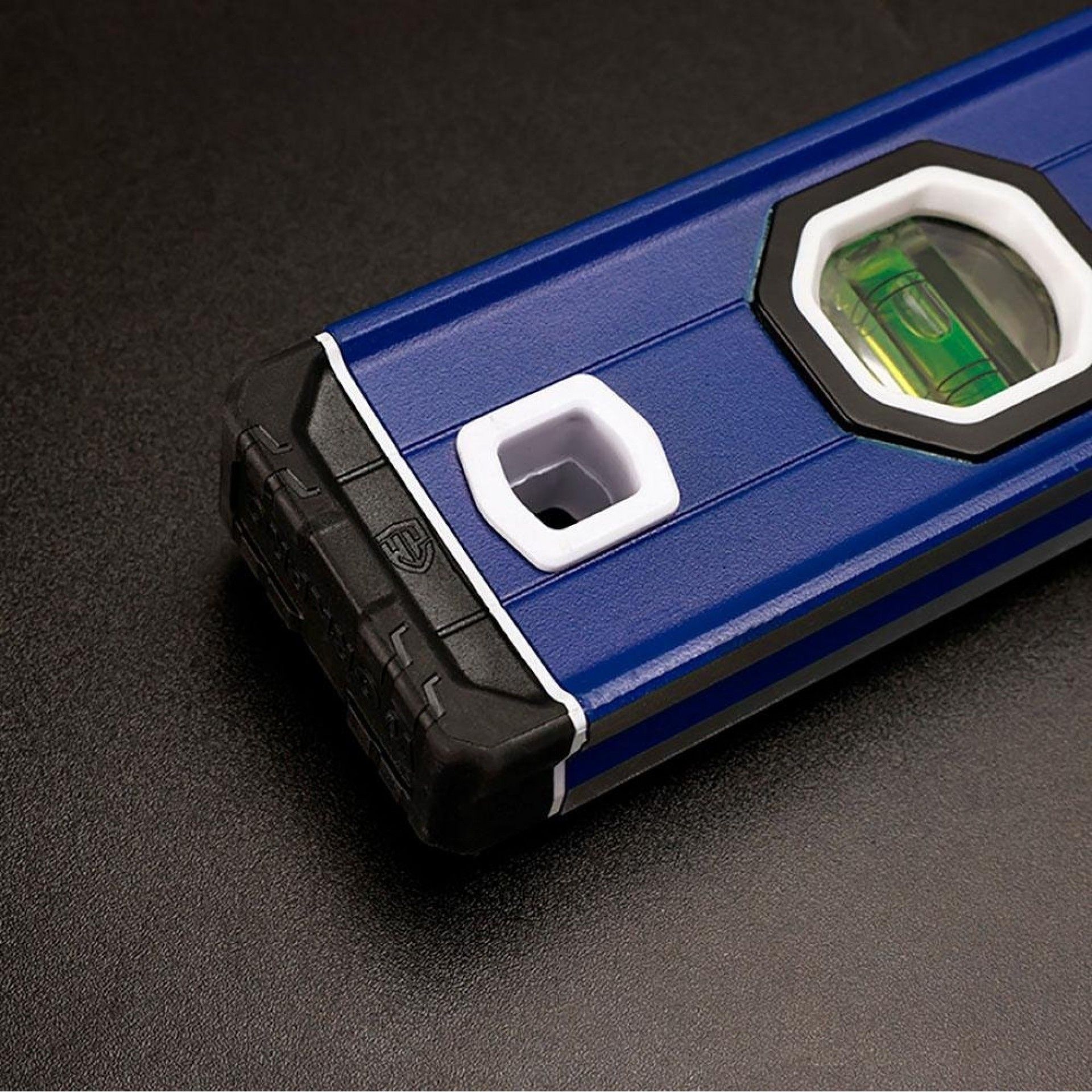 Nível de bolha com base gnética m 60cm pro. refª 21104 WORKPRO