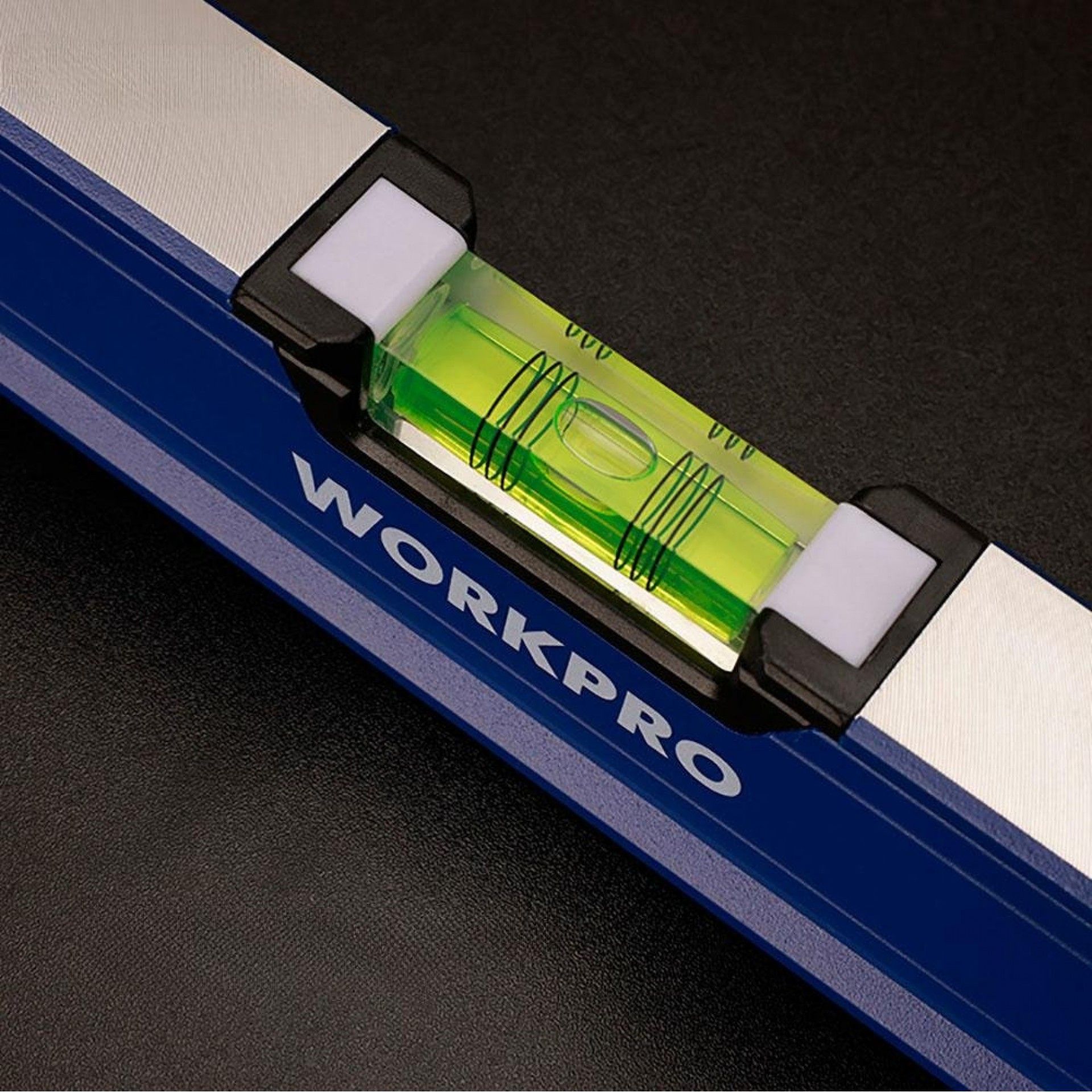 Nível de bolha com base gnética m 60cm pro. refª 21104 WORKPRO