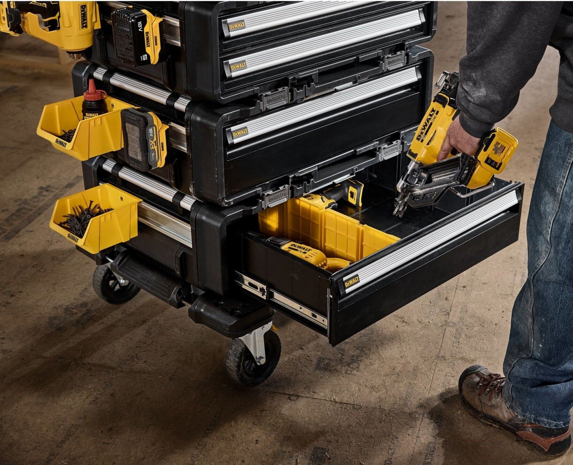 Torre 5 em 1 DeWalt ToughSystem DWST60510-1