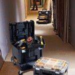 Carrinho de compras com rodas TSTAK CART ref DWST1-71229 DEWALT