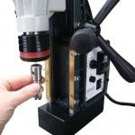 Engenho de furar Optimum c/base magntica DM50V [OP13071150]