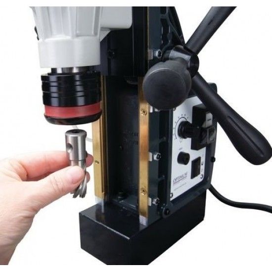 Engenho de furar Optimum c/base magntica DM50V [OP13071150]