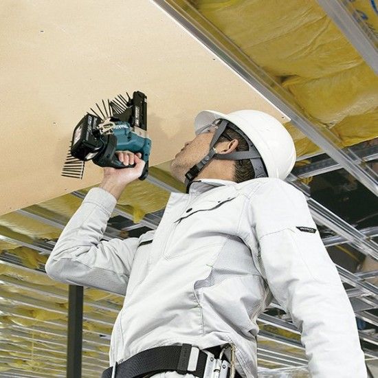 Aparafusadora autoalimentada 18V Brushless ref DFR551Z Makita