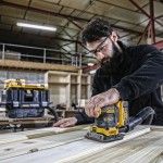 LIXADORA VIBRATRIA 18V XR DCW200NT-XJ DEWALT