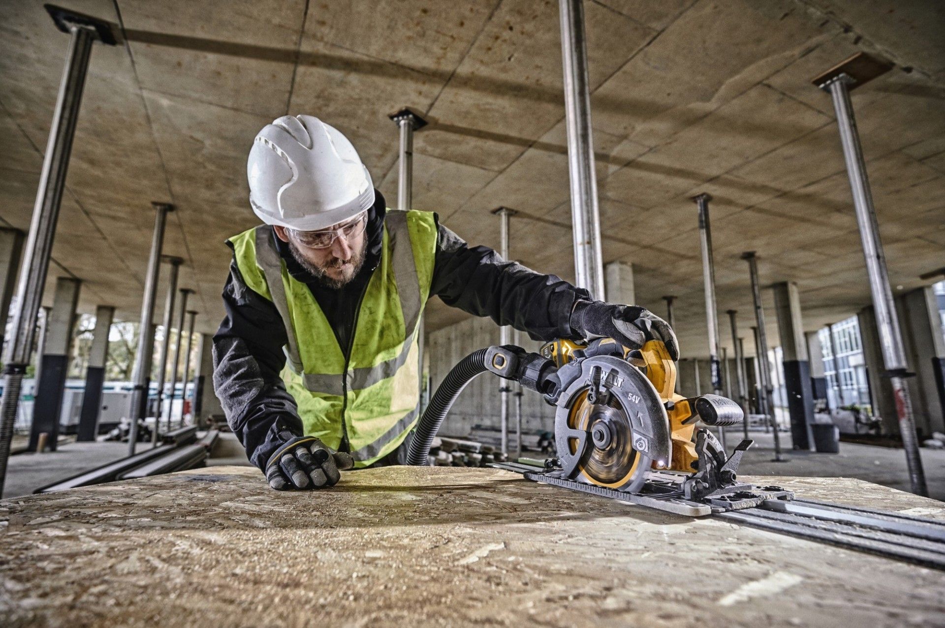 SERRA CIRCULAR XR 54V LI-ION 6.0Ah DCS579T2-QW DEWALT
