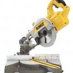 Serra de Esquadria Telescpica sem escovas XR FLEXVOLT 54V ref DCS777T2-QW DEWALT