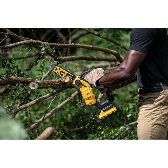 Eletroserra de poda XR 18V Brushless refª DCMPS520N-XJ DEWALT Eletroserra de poda XR 18V Brushless refª DCMPS520N-XJ DEWALT