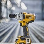 Chave de Impacto sem escovas XR 18V ref DCF894NT-XJ DEWALT