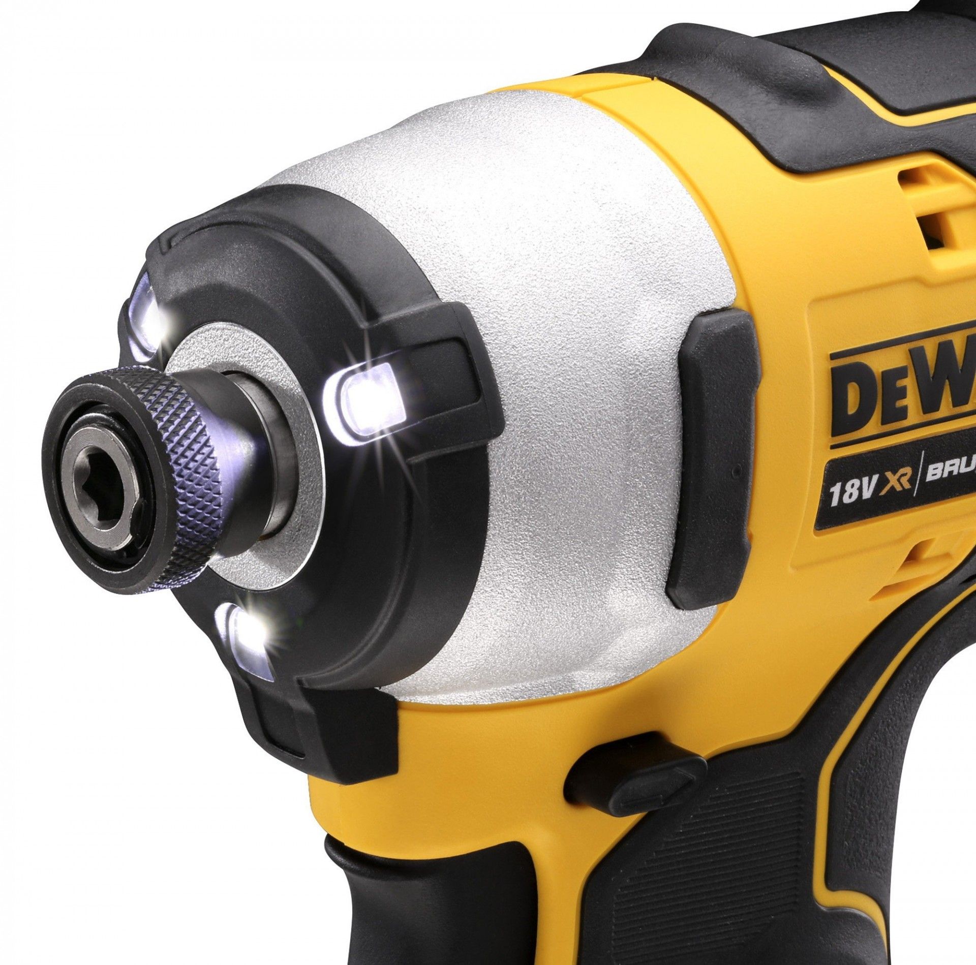 Aparafusadora de Impacto sem escovas 18V com 2 baterias Li-Ion 3,0 Ah refª DCF809L2T-QW DEWALT