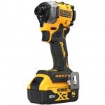 Chave impacto DCF850P2T-QW 18v 2x5.0ah Brushless DEWALT Chave impacto DCF850P2T-QW 18v 2x5.0ah Brushless DEWALT
