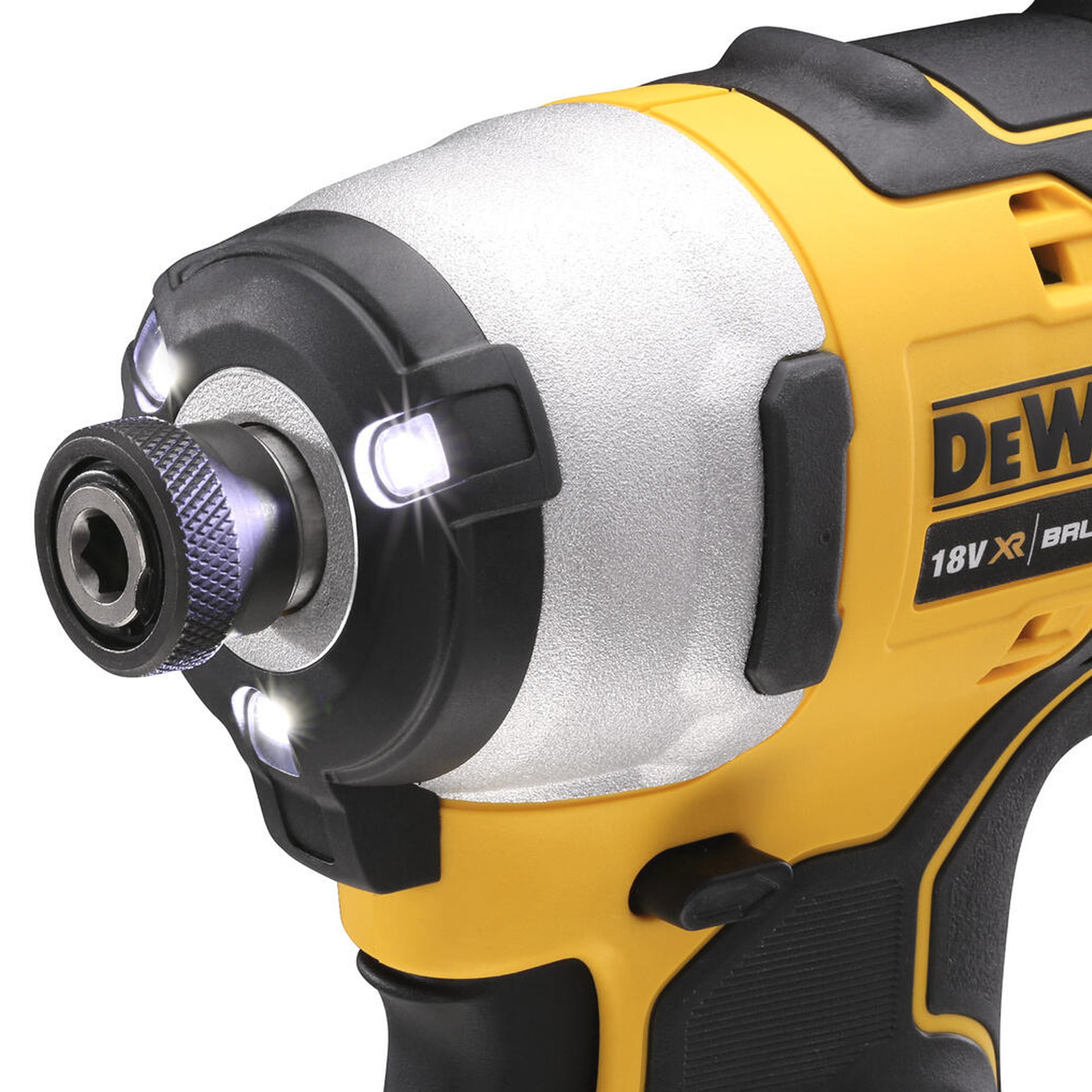 Aparafusadora de Impacto sem escovas 18V com 2 baterias Li-Ion 3,0 Ah refª DCF809L2T-QW DEWALT